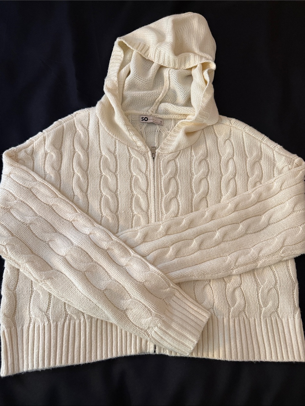 SO Cream Cable-Knit Hooded Zip Cardigan Size M - Picture 2 of 7